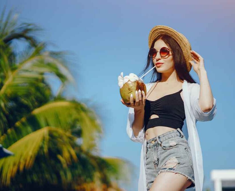 10 Amazing Health Benefits of Drinking Coconut Water You Must Know